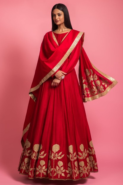 Maroon Colour Gown With Dupatta