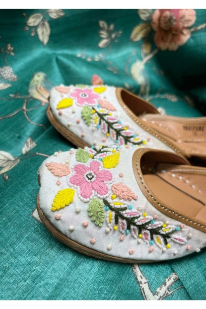 White Thread work Pure Leather Jutti