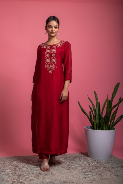 Cherry Red Kurta & Pant in Dola Silk