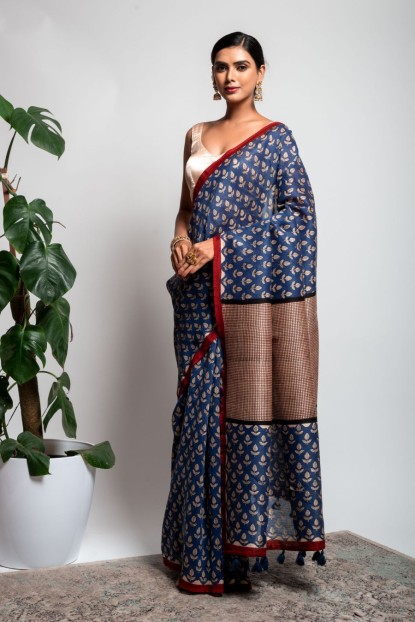Cotton Saree with Kolkatti Print in Blue color