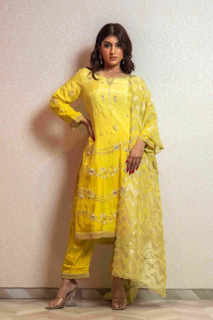 Elegant Yellow Kurti Set with Banarasi Dupatta in Silk