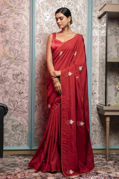 Red color Saree in Dola Silk