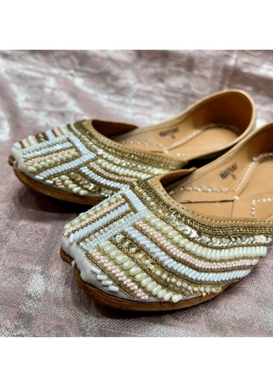 Cream color Nali work Pure Leather Jutti