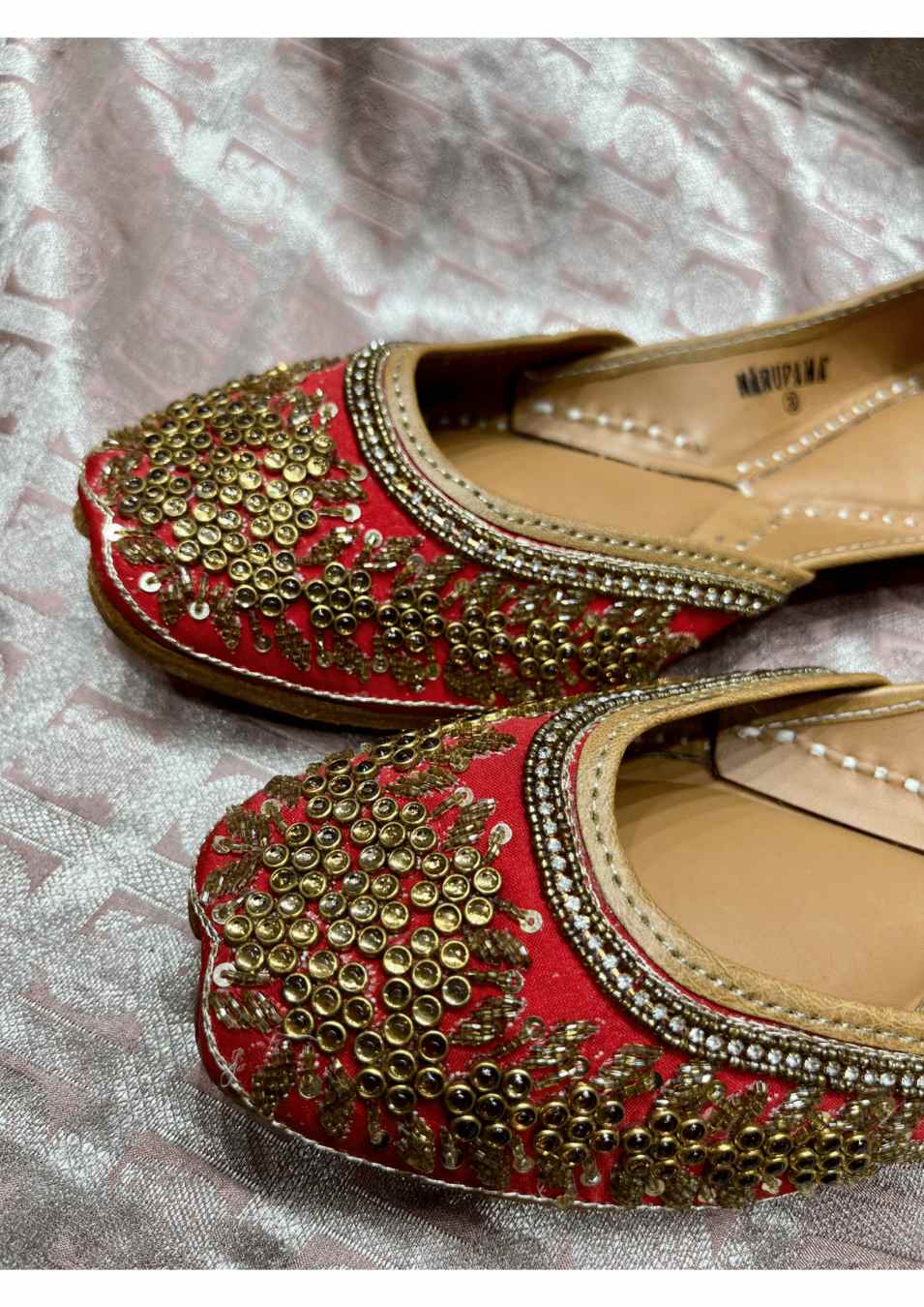 Red color Diamond work Pure Leather Jutti