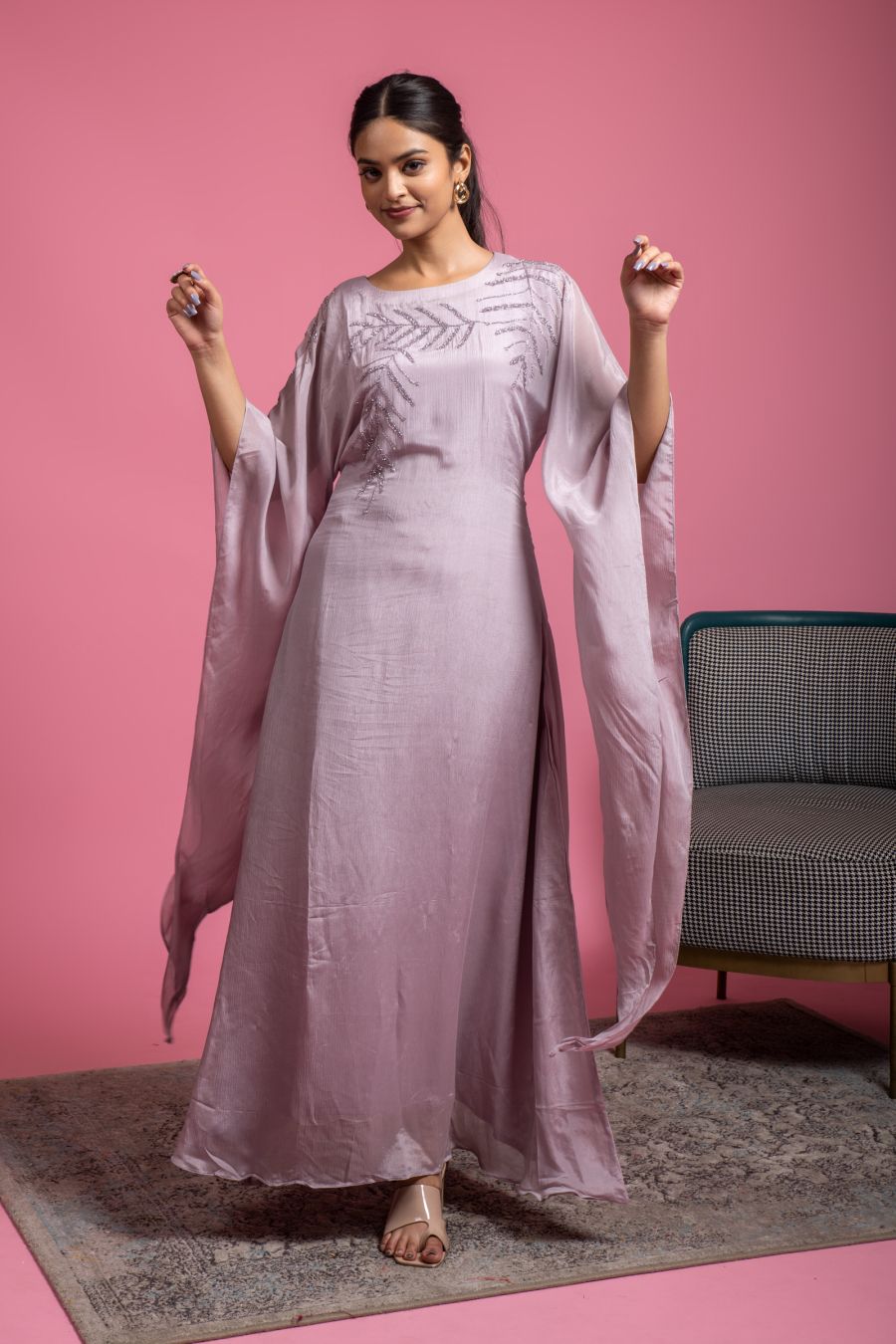 Onion Pink Kurti in Chinnon with minimal work