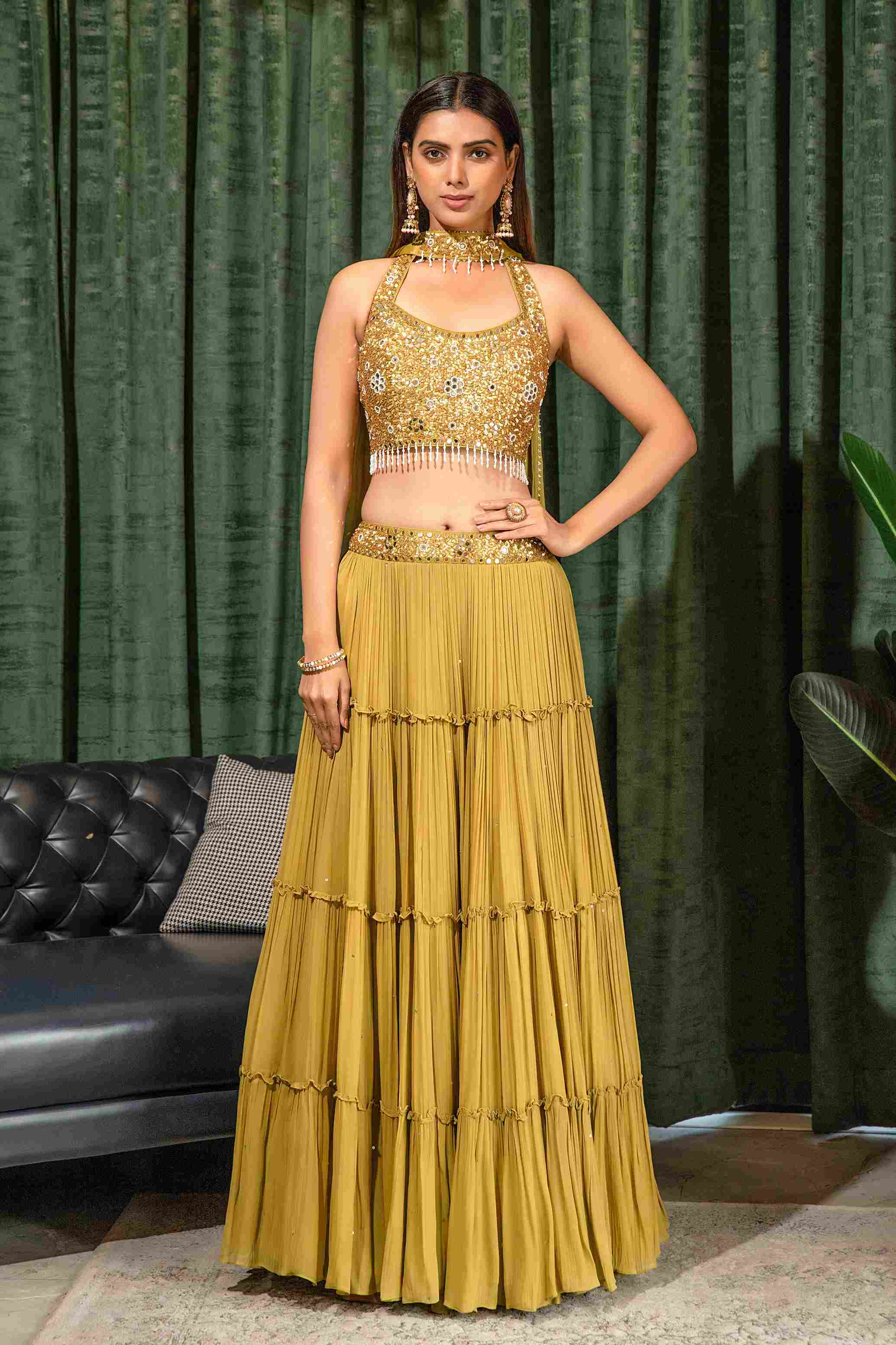 Mehandi Crop Top set with heavy blouse and Dupatta